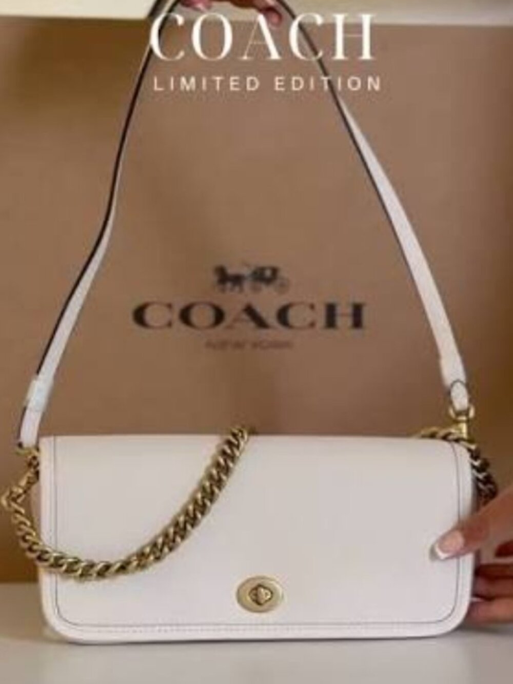 Nwt Limited edition Coach Glovetanned dinky shoulder bag in chalk